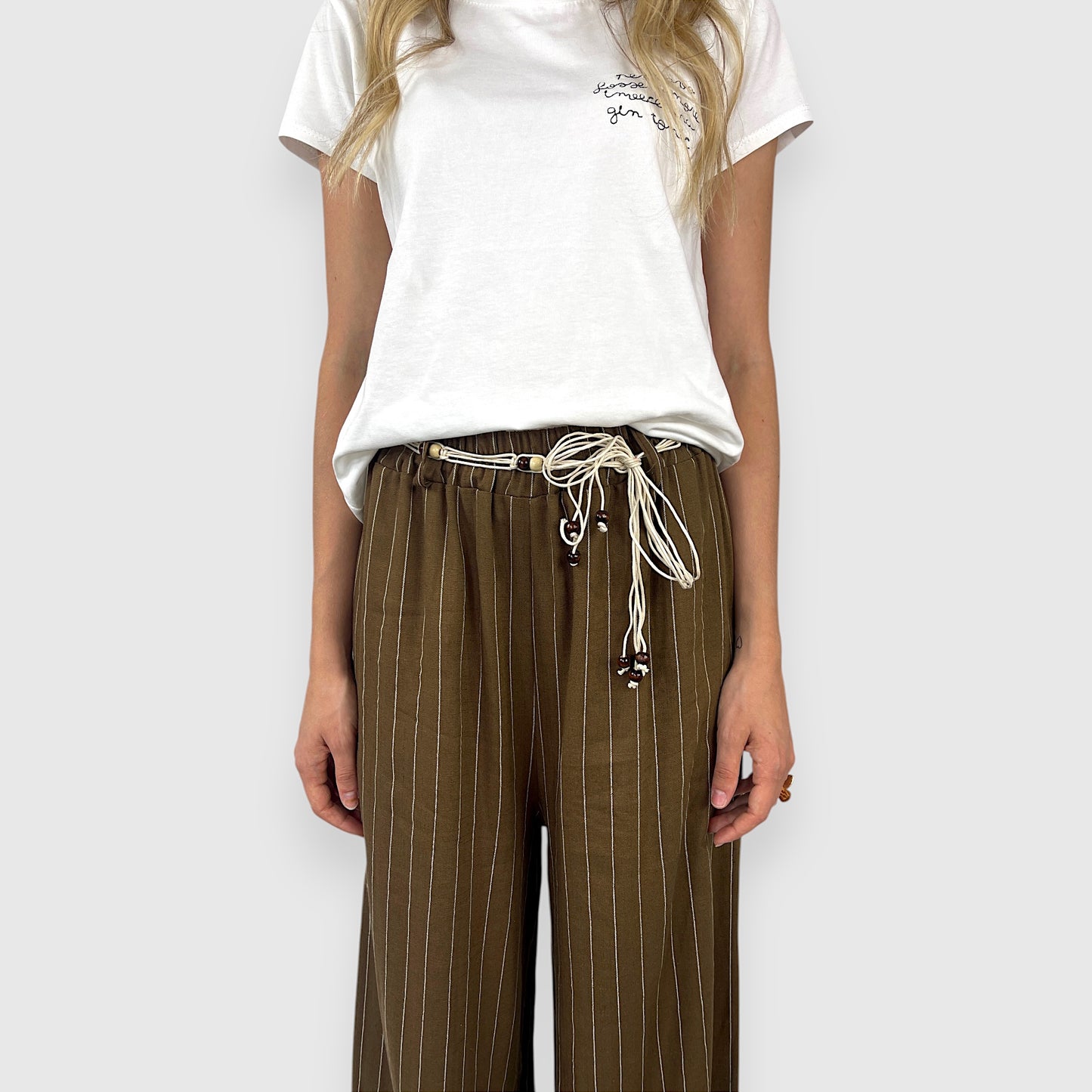 Pantalone Palazzo a Righe con Vita Elasticizzata e Cintura Decorativa