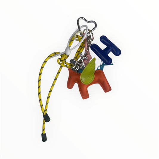 Charm Multielemento con Moschettone a Cuore