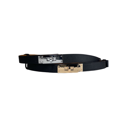 Cintura elegante effetto pelle con chiusura gioiello