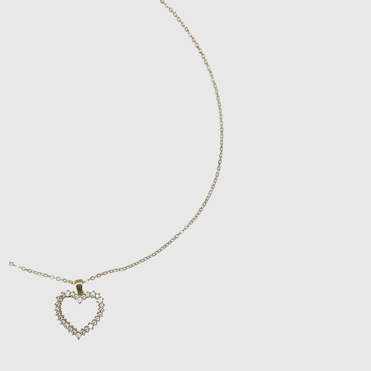 Collana con Ciondolo a Cuore in Oro e Zirconi Bianchi