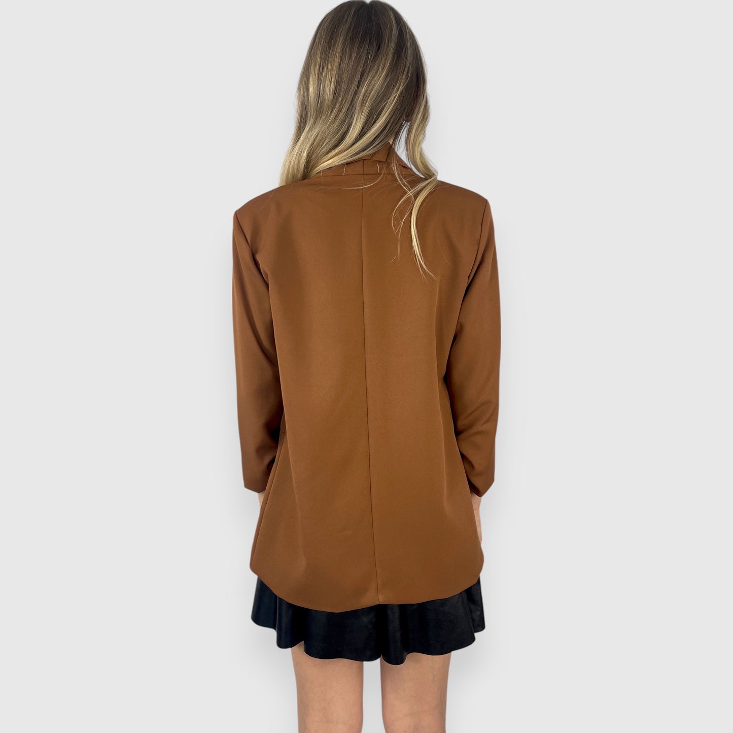 Blazer Donna Marrone con Manica Arricciata
