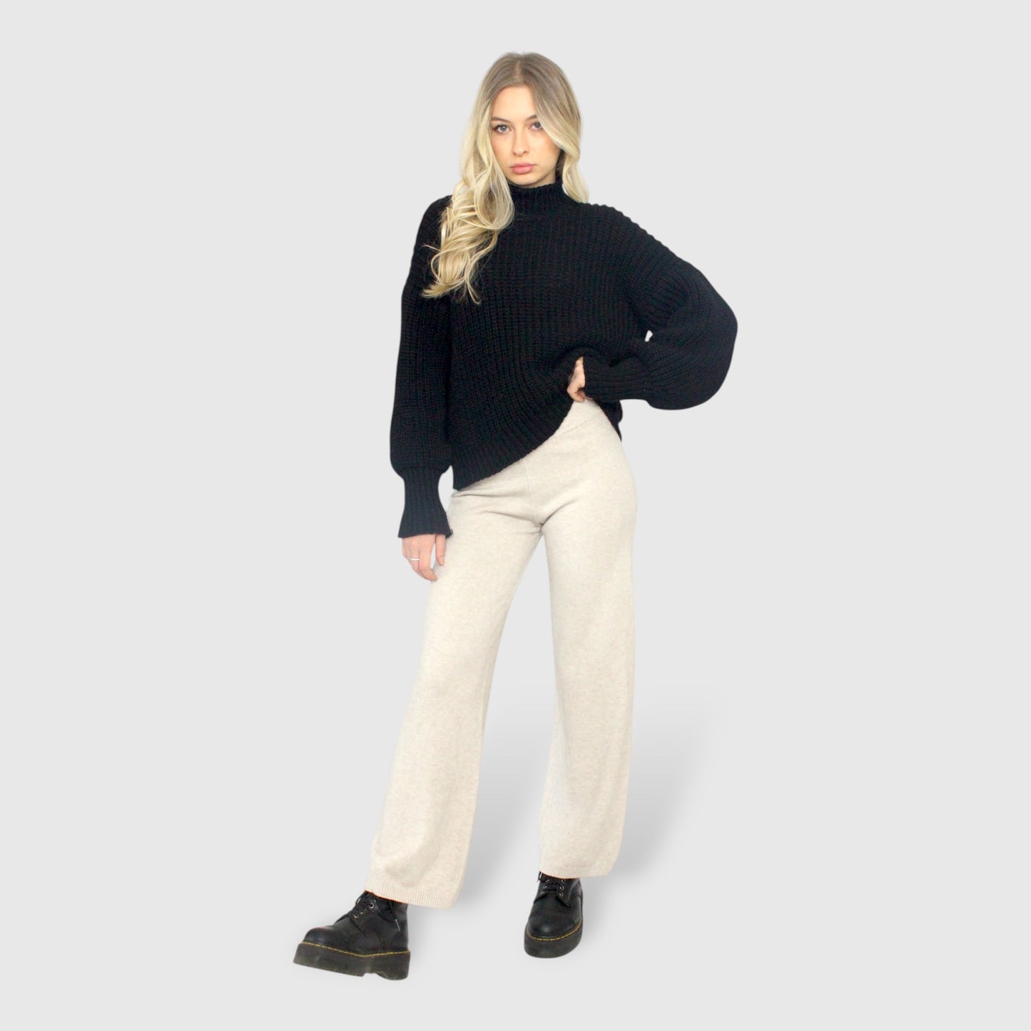Pantalone a palazzo in maglia