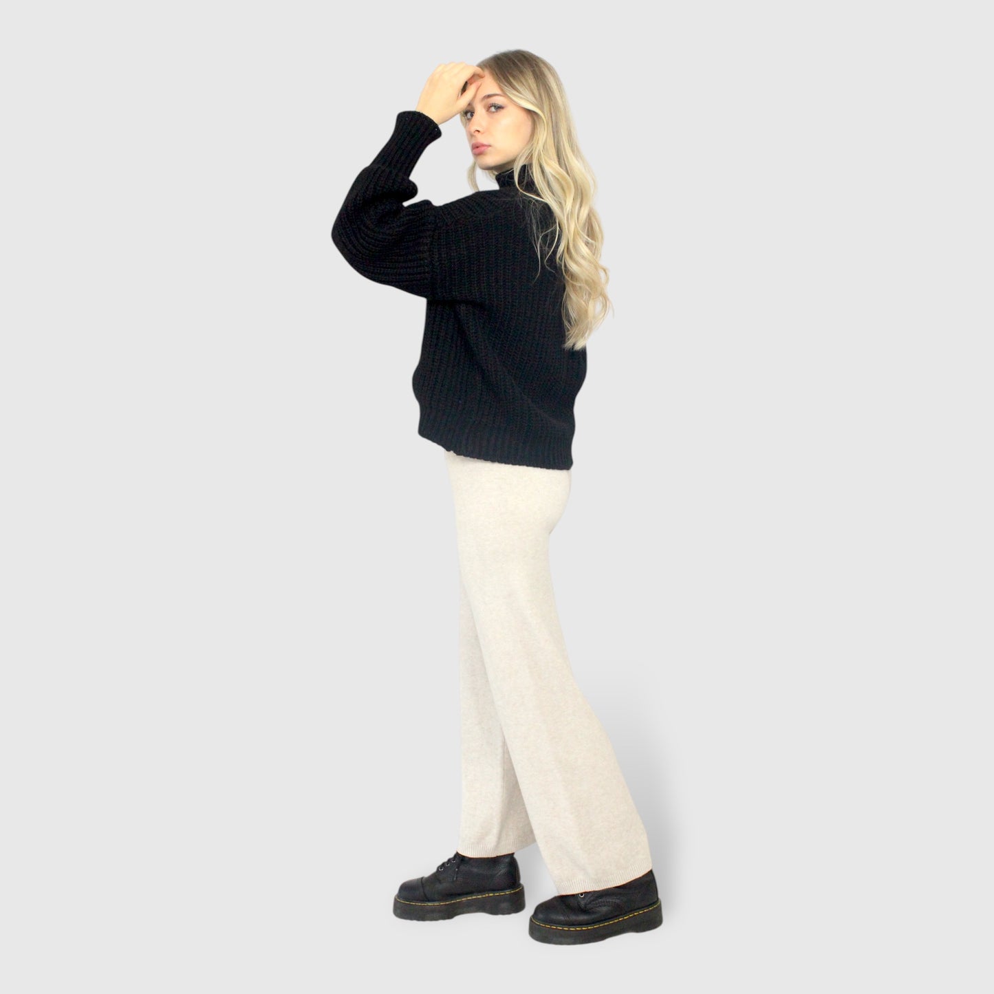 Pantalone a palazzo in maglia