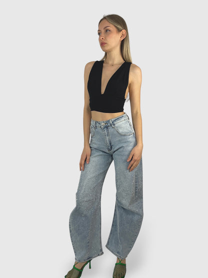 Crop Top nero con scollo profondo e schiena scoperta